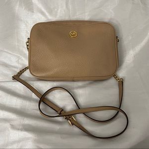 Michael Kors Crossbody Bag